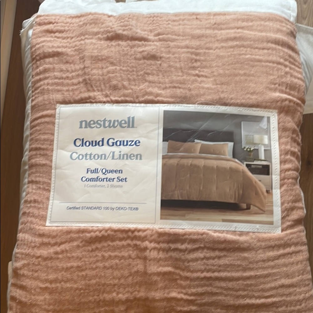 Bed Bath and Beyond cloud cotton/linen comforter set NEW never opened